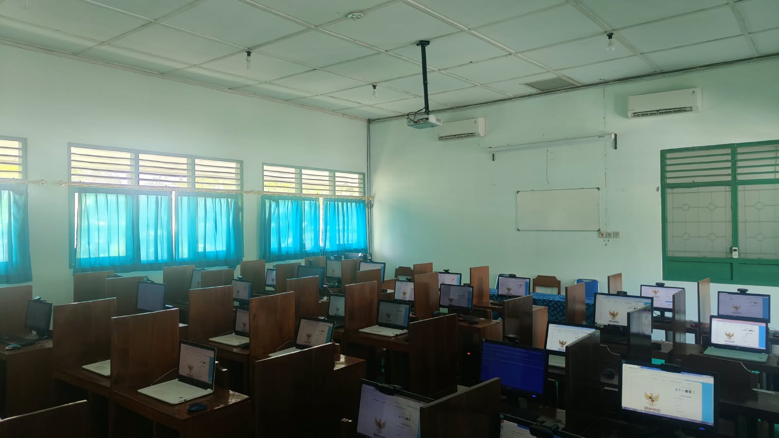 MTsN 6 Kulon Progo Matangkan Persiapan sebagai Tuan Rumah Pelatihan Aplikasi SRIKANDI 